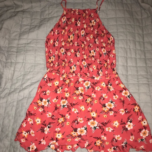 American Eagle Outfitters Pants - Cute romper